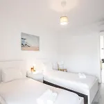 Mar T2 - By Smarthomes شقة