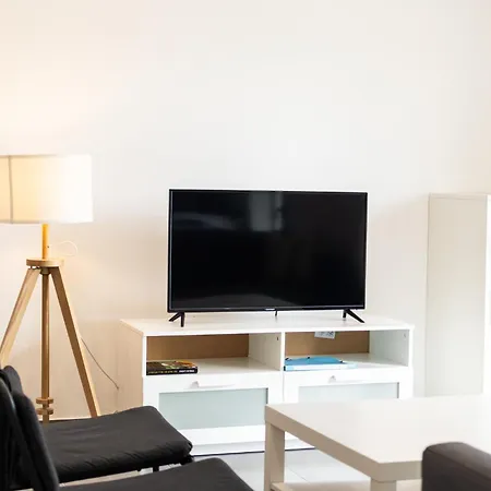 아파트 Mar T2 - By Smarthomes 상 마르티뇨 두 포르투